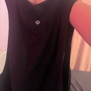 Lululemon Muscle Love crop tank